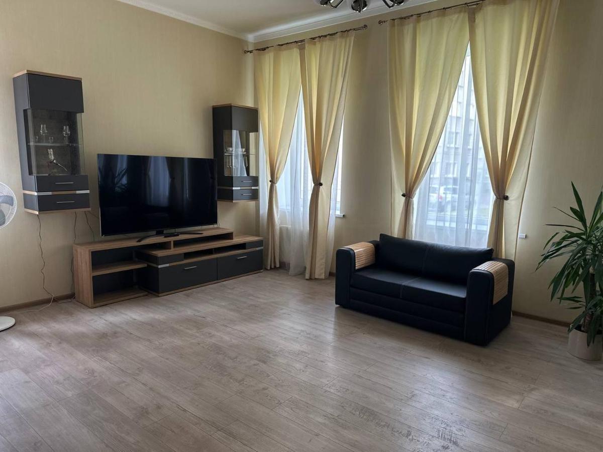 Apartamenti Dvinska Apartment Daugavpils Ngoại thất bức ảnh