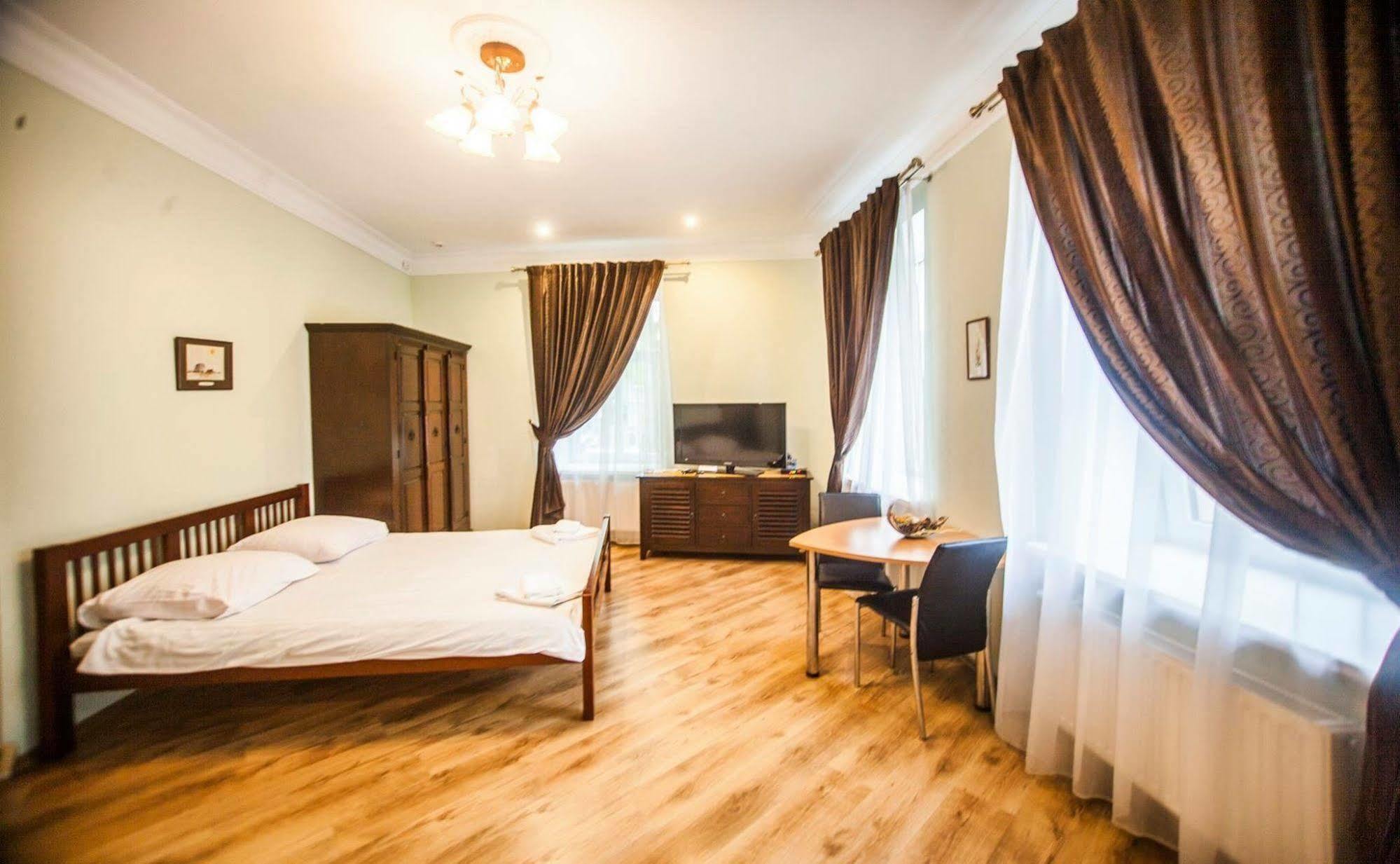 Apartamenti Dvinska Apartment Daugavpils Ngoại thất bức ảnh