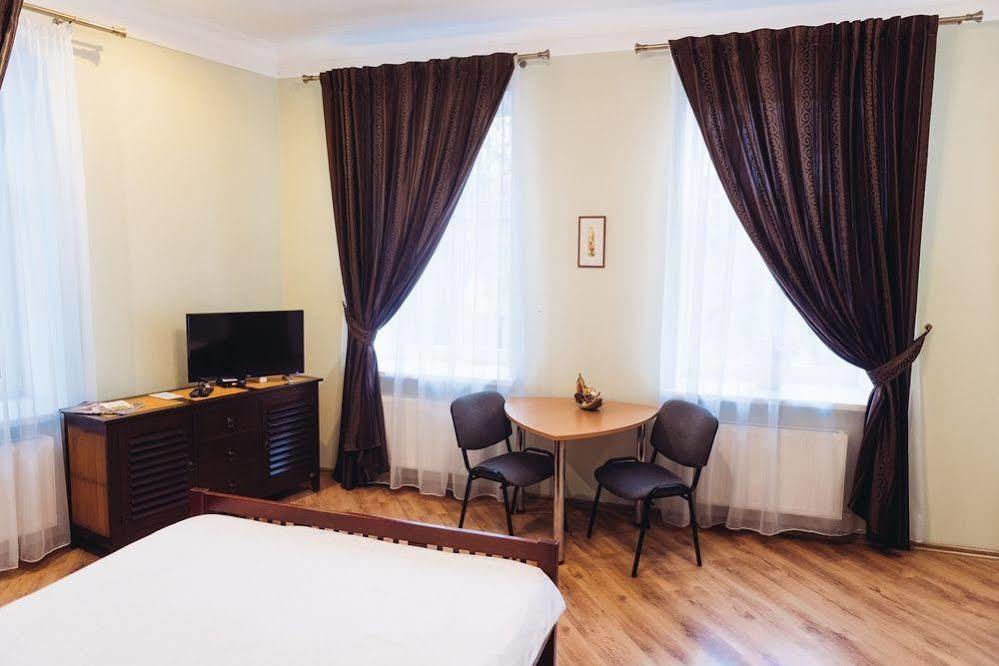 Apartamenti Dvinska Apartment Daugavpils Ngoại thất bức ảnh